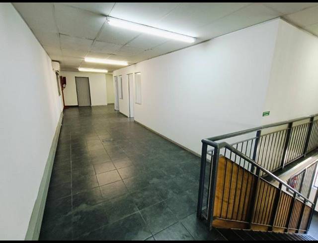 INDUSTRIAL PROPERTY TO RENT IN SAMRAND BUSINESS PARK
